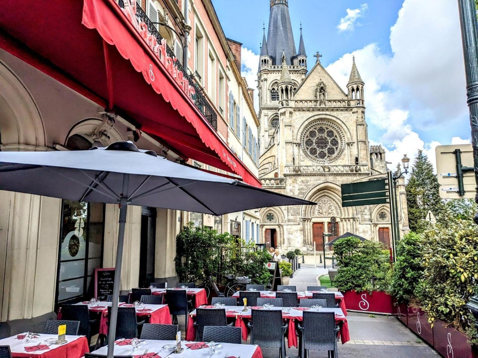 Villa Le Cemarose: Spa, Jardin, Terrasse Et Jolie Vue Au Coeur D'Épernay Extérieur photo